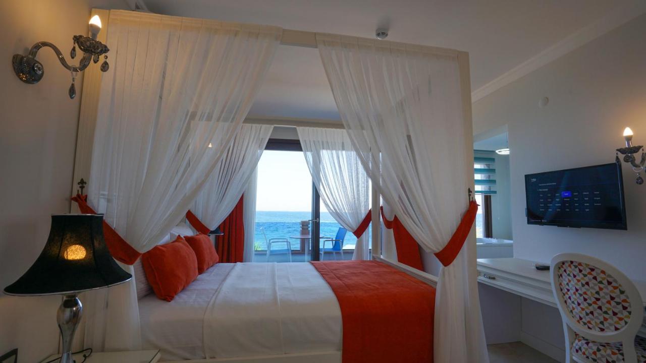 Rota Seaside Otel Cunda Bagian luar foto