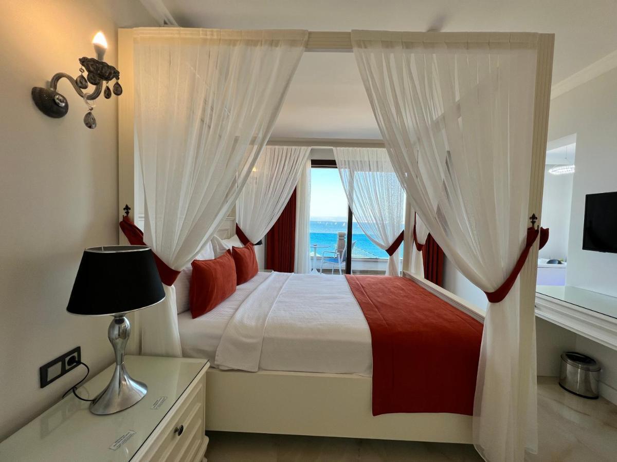 Rota Seaside Otel Cunda Bagian luar foto