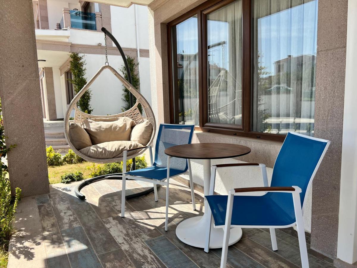 Rota Seaside Otel Cunda Bagian luar foto