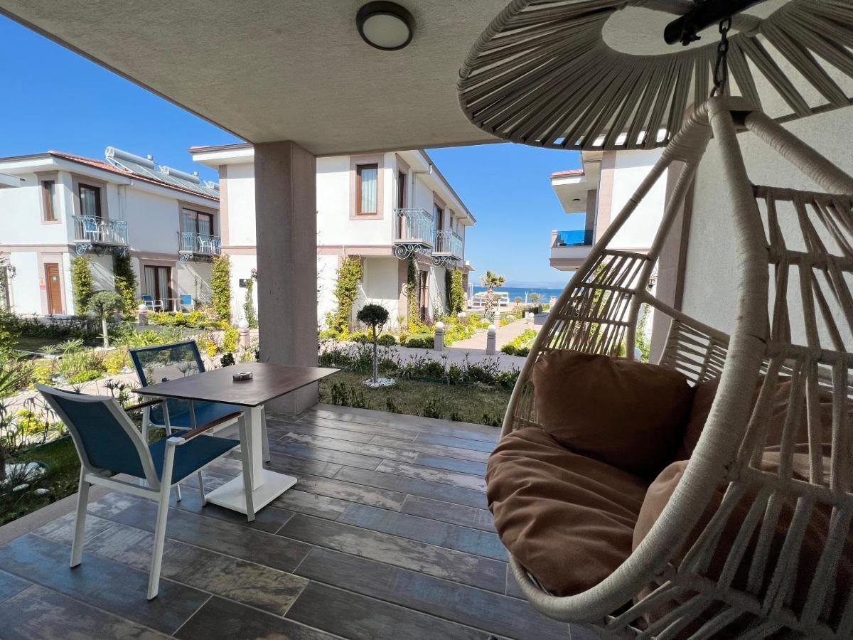 Rota Seaside Otel Cunda Bagian luar foto