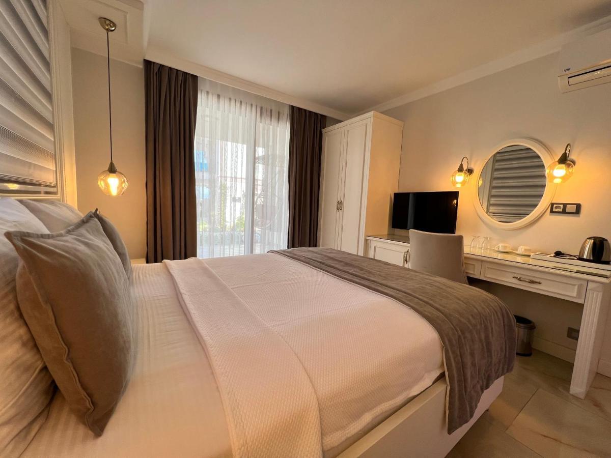 Rota Seaside Otel Cunda Bagian luar foto